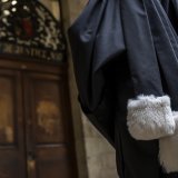 La justice genevoise a acquitté en appel le septuagénaire poursuivi pour le meurtre de son épouse en 2016. Il est reconnu coupable d'homicide par négligence (illustration).